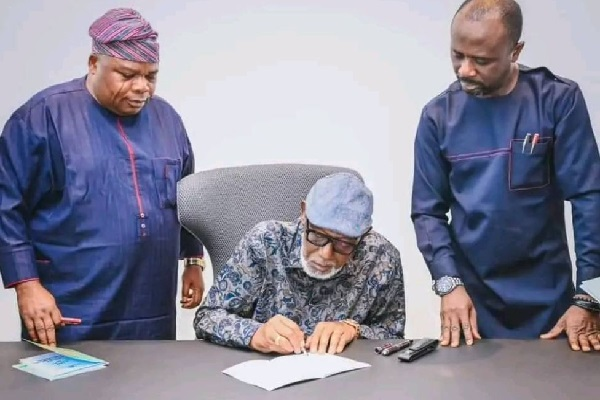 Lawyers to Akeredolu: declare your health status within 14 days
